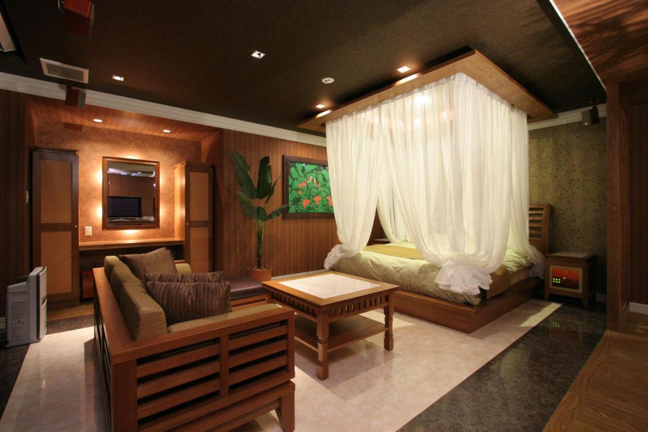 Le Ciel Spa & Resort (Adults Only) Tsurugashima Ngoại thất bức ảnh